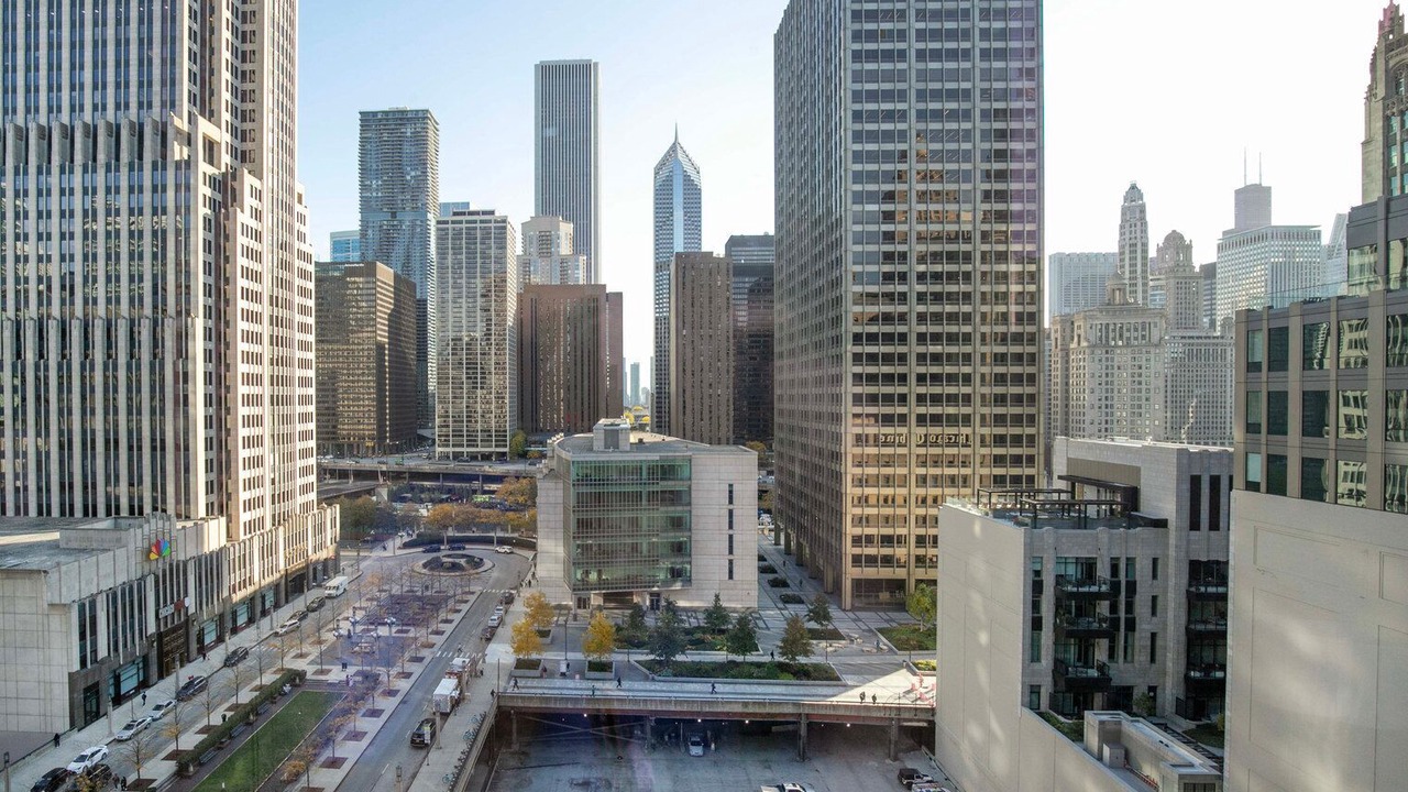Photo of Others in Streeterville