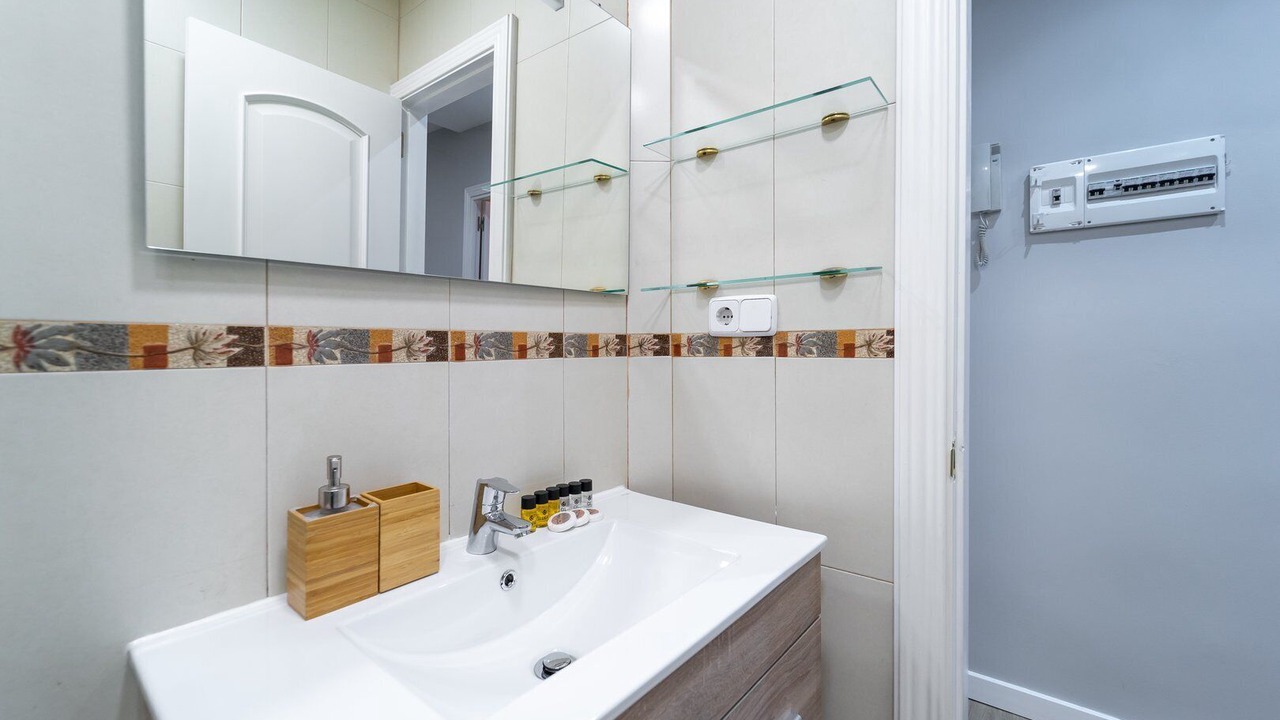 Photo of Bathroom in Guindalera