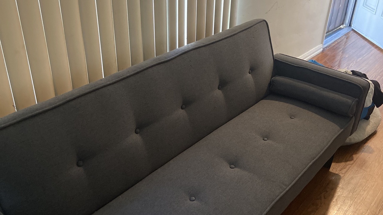 Photo of Livingroom in Pico-Union
