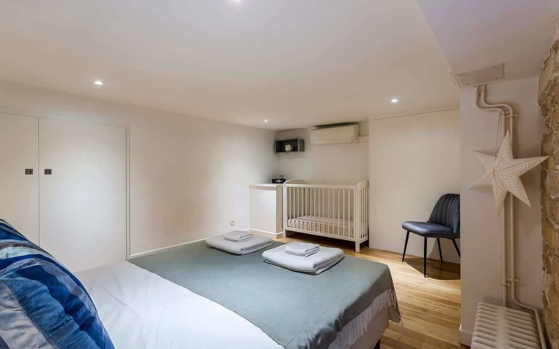 Photo of Bedroom in Terreaux - Bat d'argent