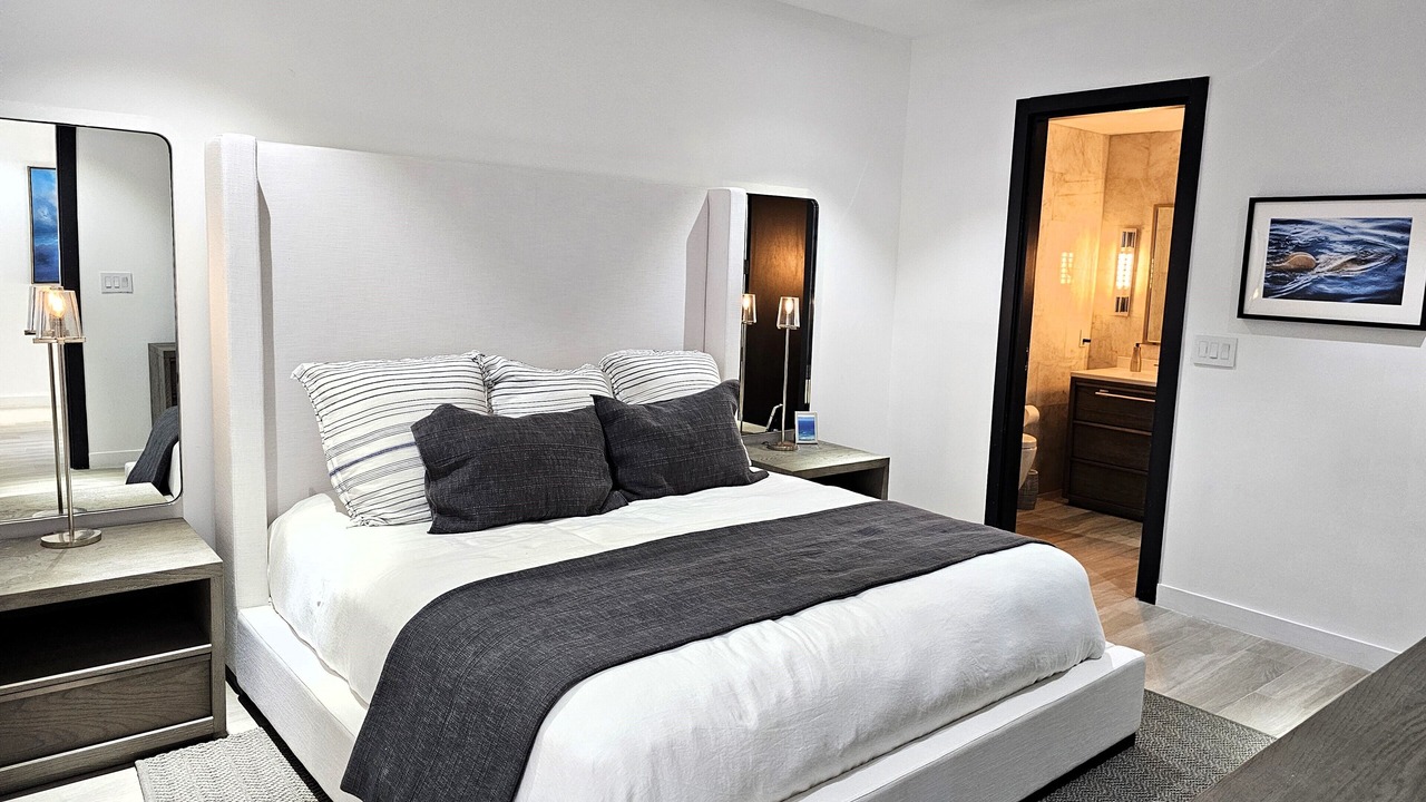 Photo of Bedroom in Palm Cay