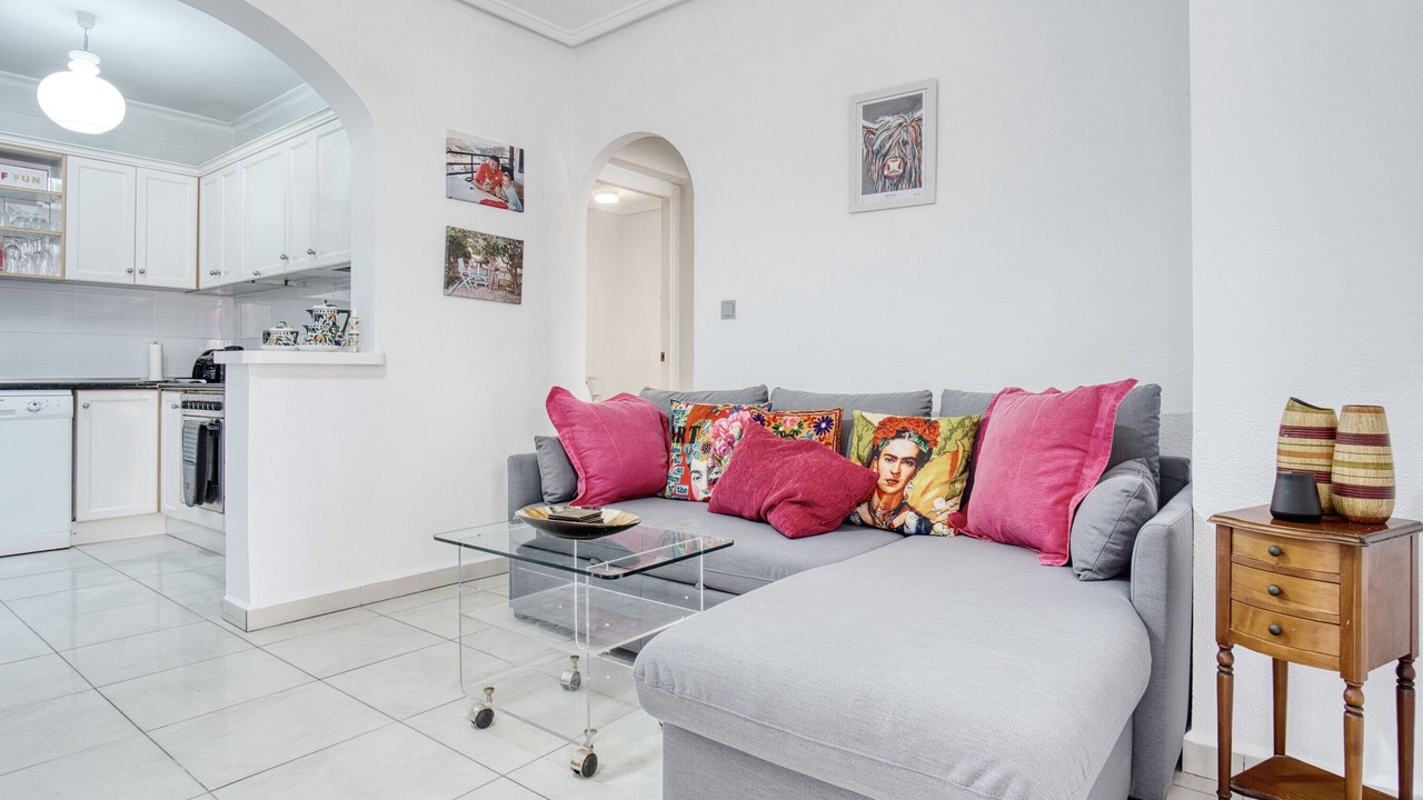 Photo of Livingroom in Los Altos