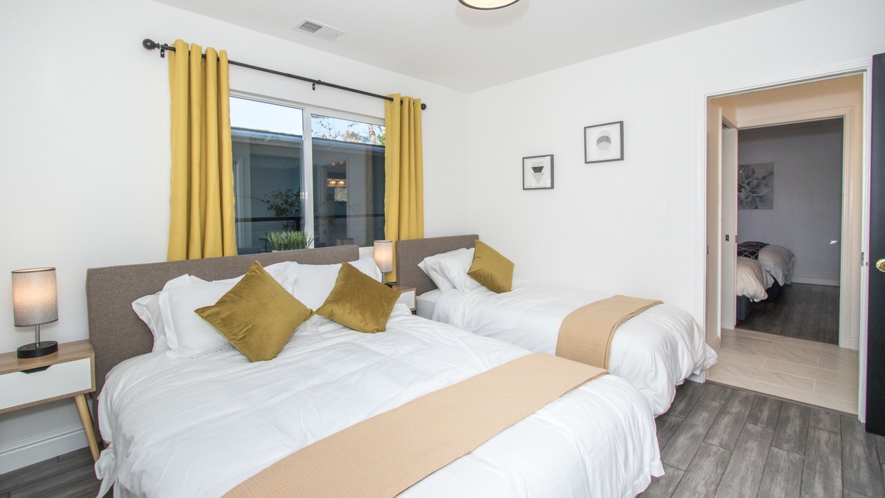 Photo of Bedroom in Pacifica