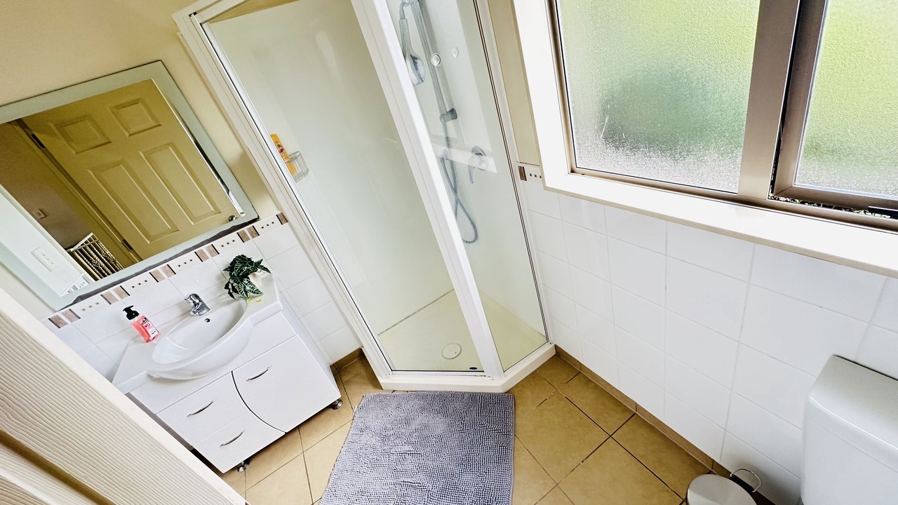 Photo of Bathroom in Greenlane - Ellerslie