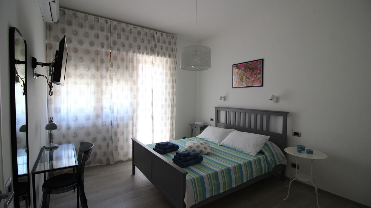 Photo of Bedroom in Quartiere XXXIV Lido di Ostia Levante