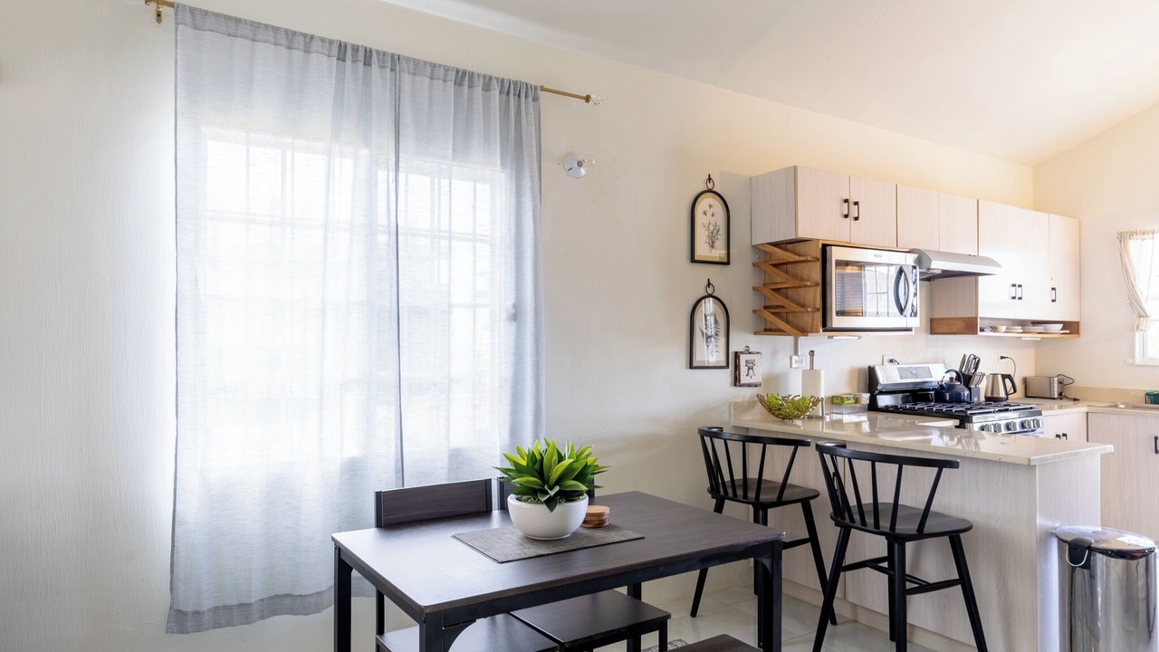 Photo of Kitchen in Discovery Bay