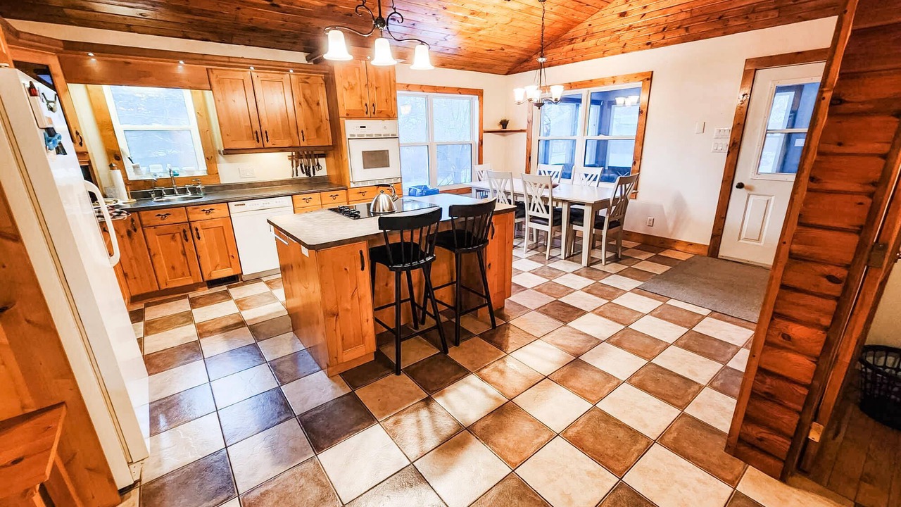 Photo of Kitchen in Lac du Bonnet