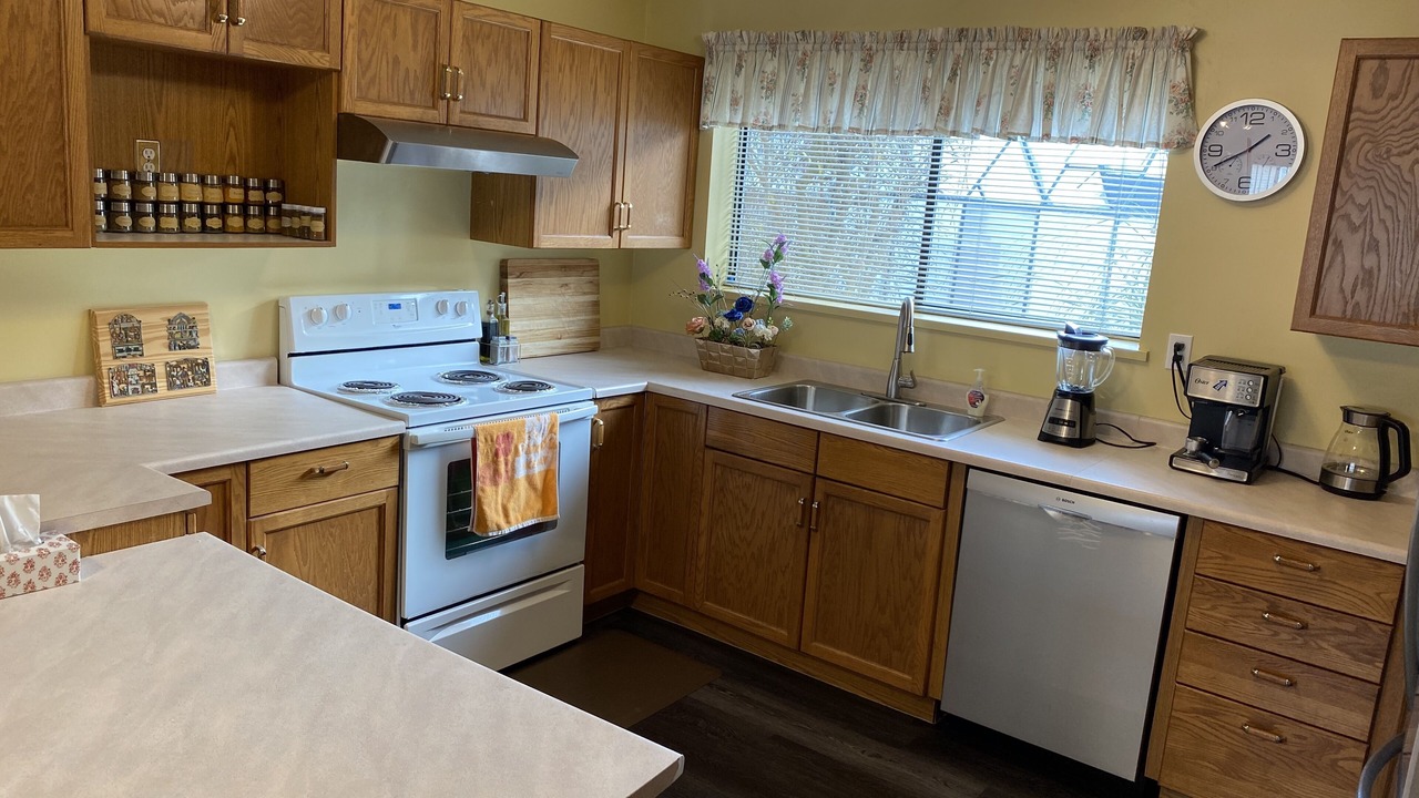 Photo of Kitchen in Aldergrove
