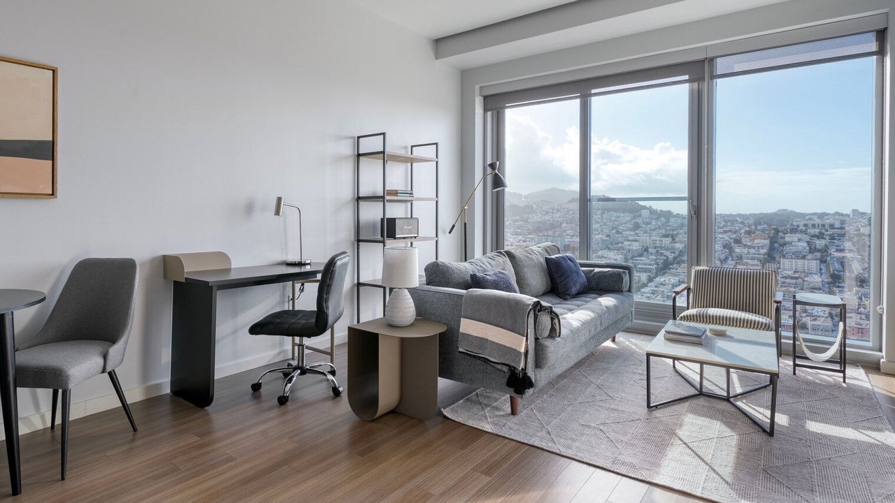 Photo of Livingroom in Civic Center