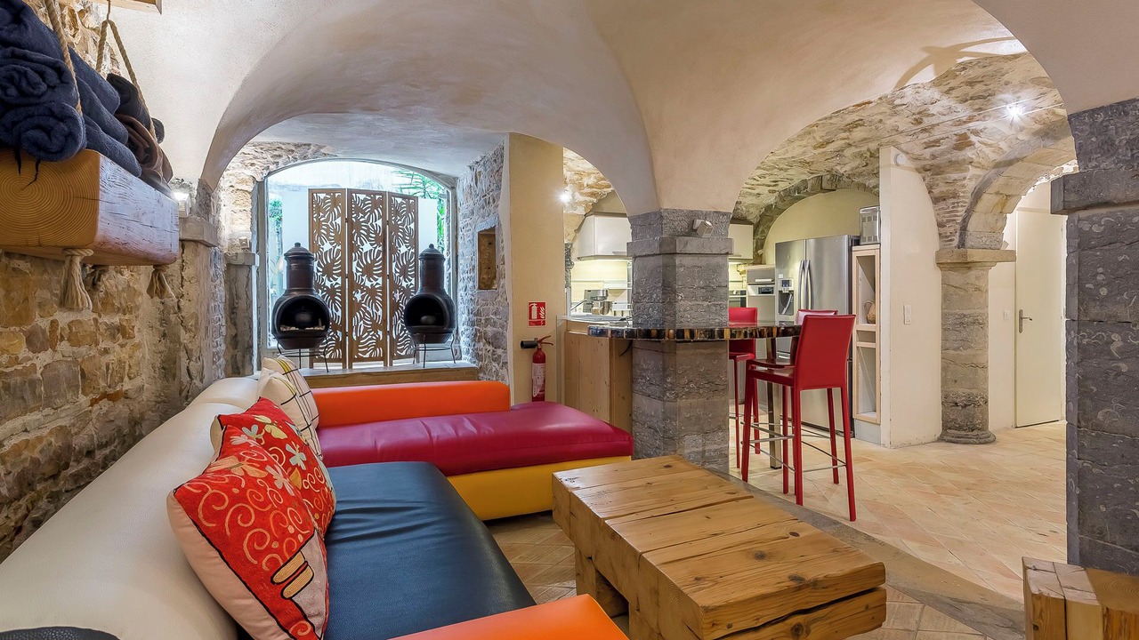 Photo of Livingroom in Old Lyon
