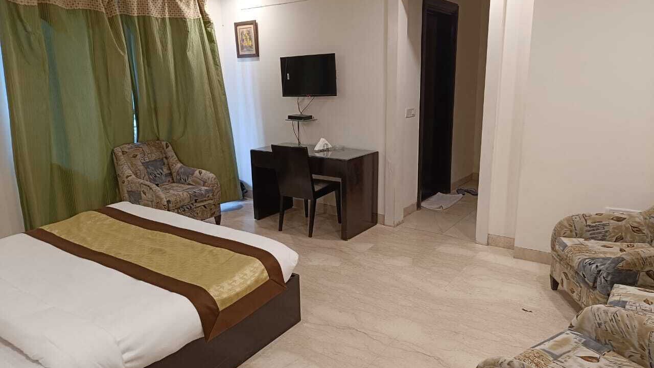 Photo of Bedroom in Greater Kailash I