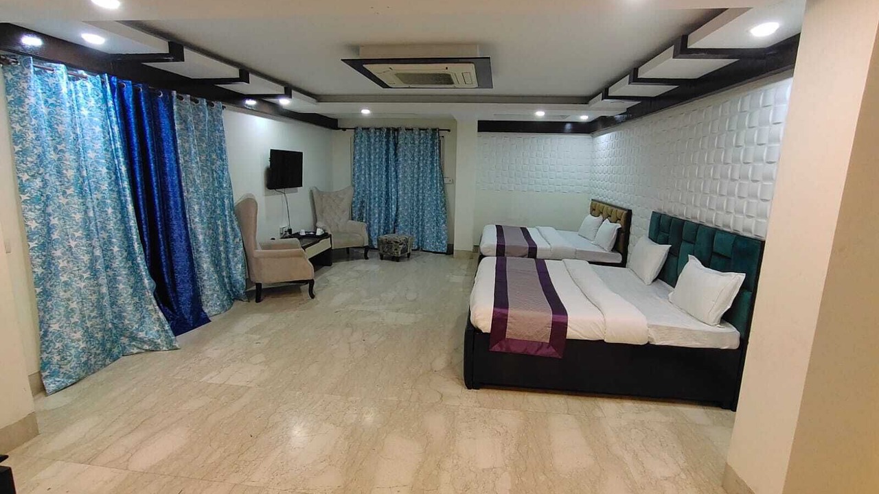 Photo of Bedroom in Greater Kailash I