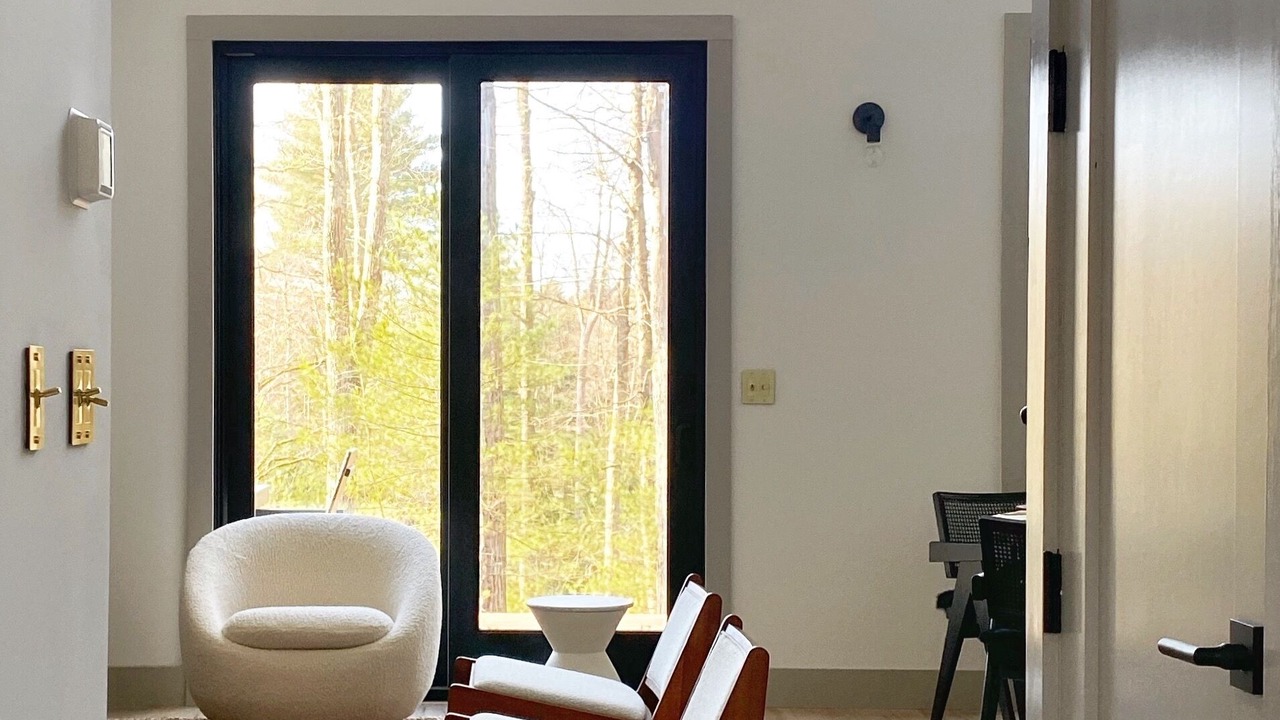 Photo of Livingroom in Town of Lumberland