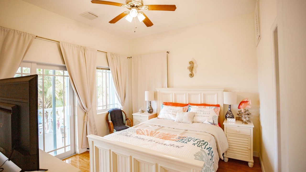 Photo of Bedroom in Freeport