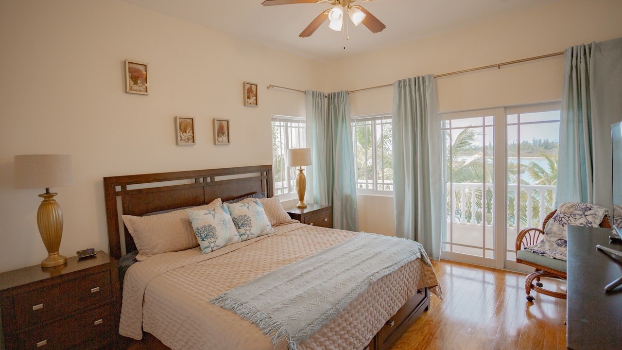 Photo of Bedroom in Freeport