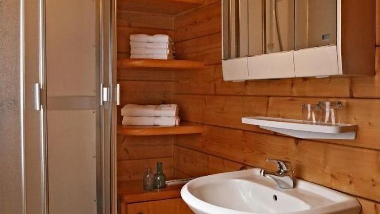Photo of Bathroom in Motten