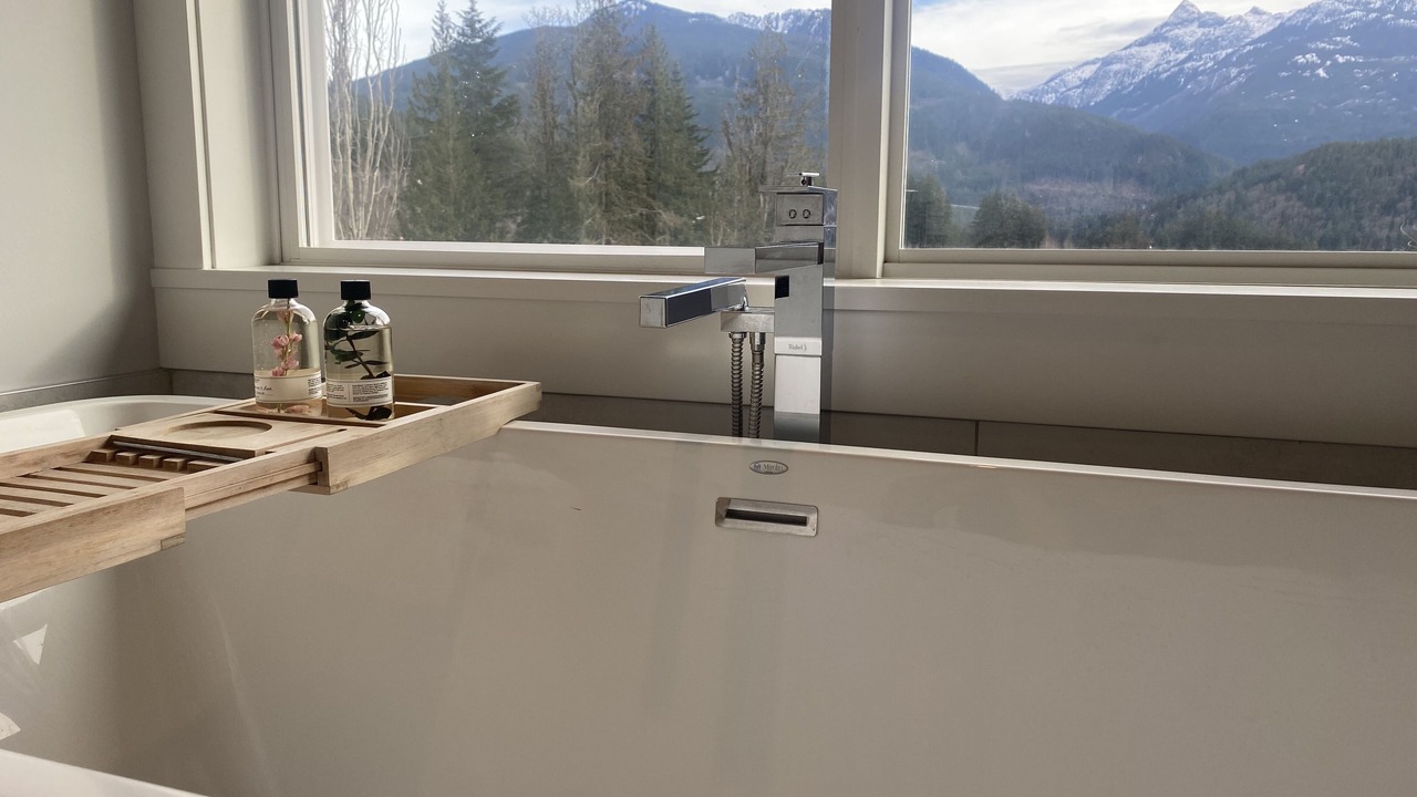 Photo of Bathroom in Garibaldi Highlands