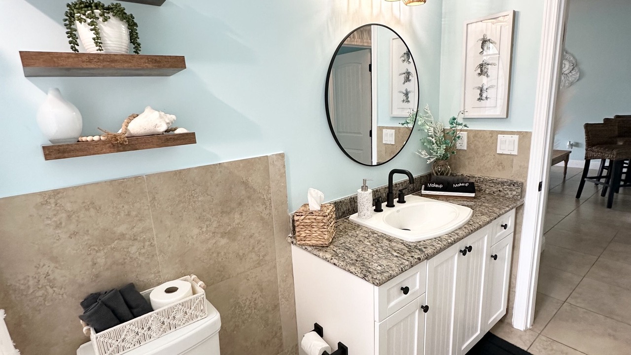 Photo of Bathroom in Alice Town