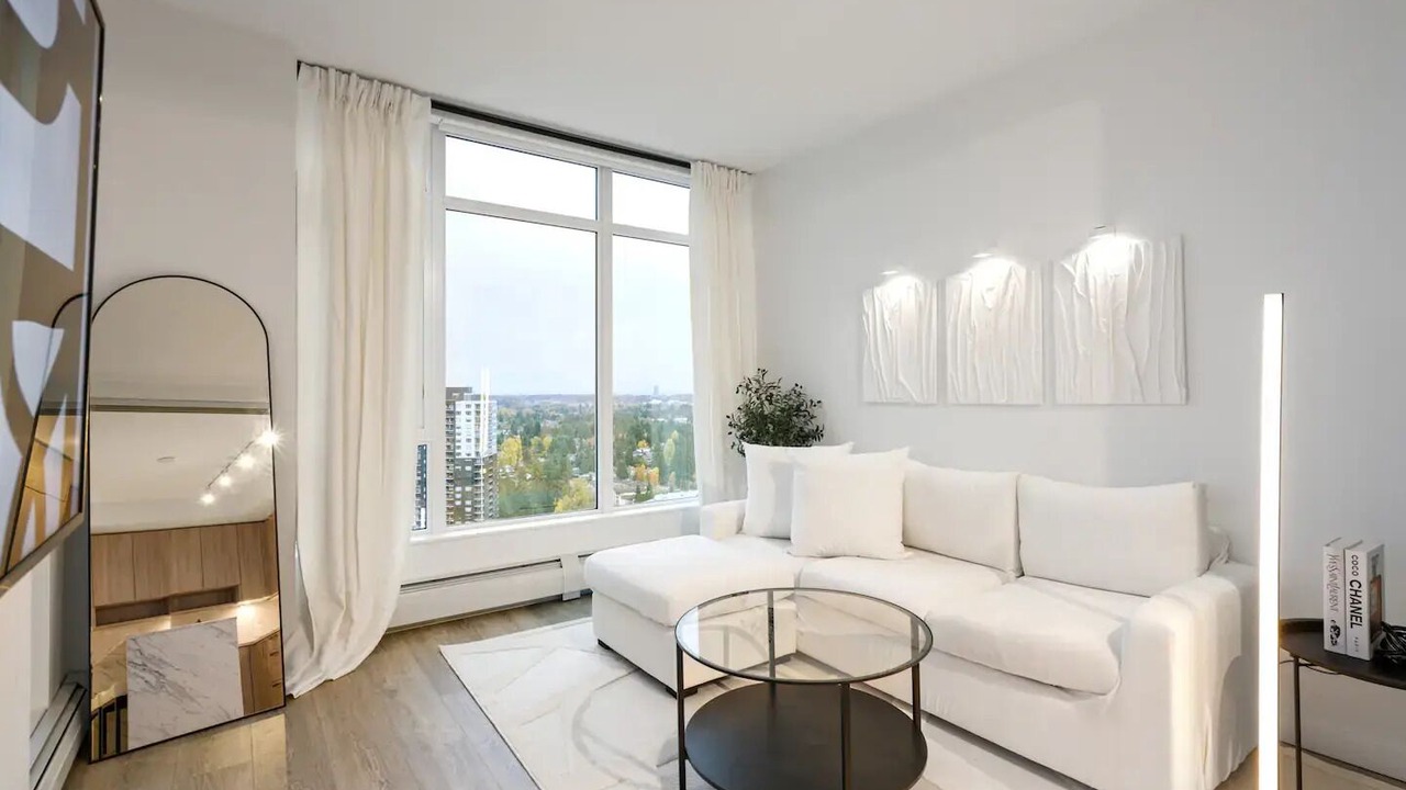 Photo of Livingroom in Surrey