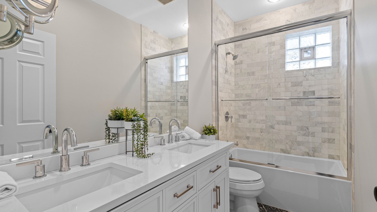 Photo of Bathroom in Old Town