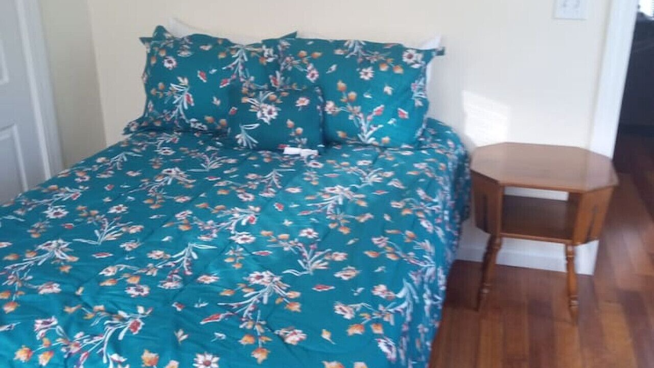 Photo of Bedroom in Niskayuna