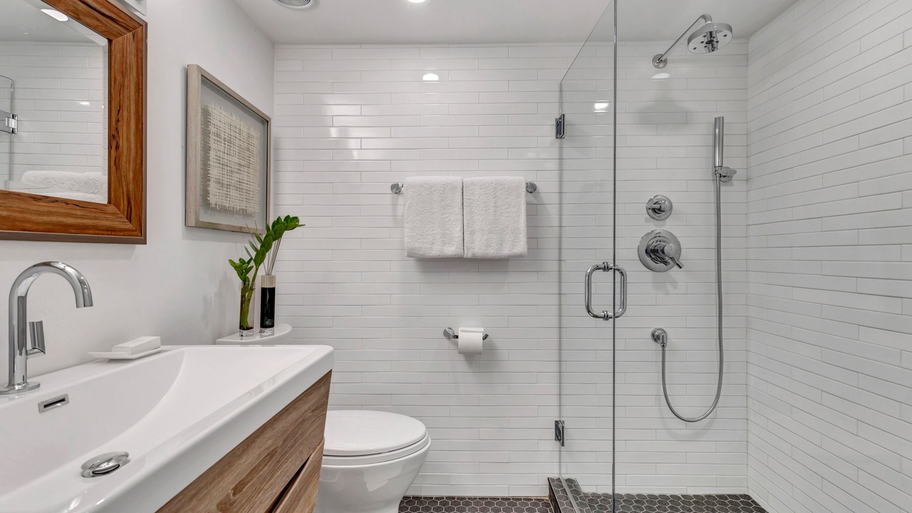 Photo of Bathroom in Old Lyme