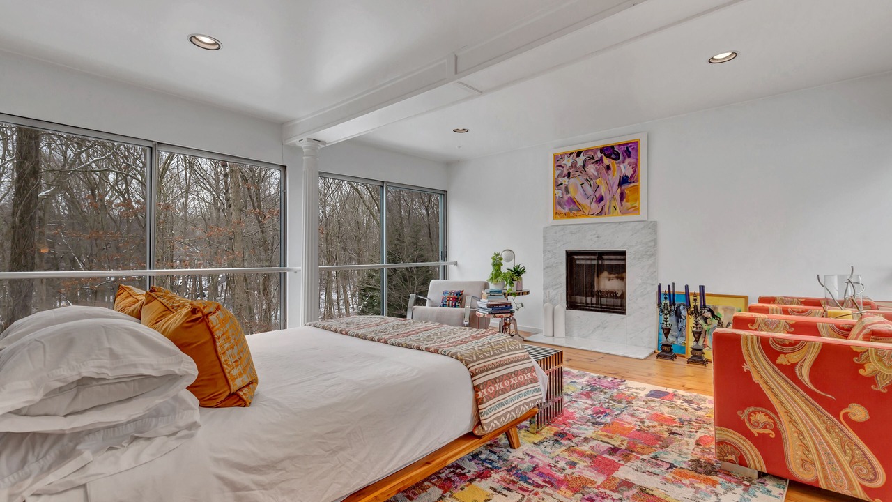 Photo of Livingroom in Old Lyme