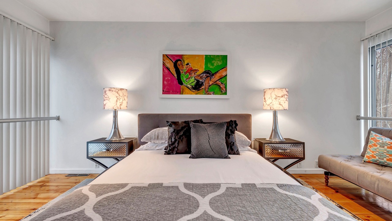 Photo of Bedroom in Old Lyme