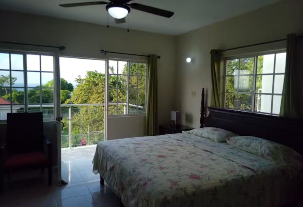 Photo of Bedroom in IronShore Estates