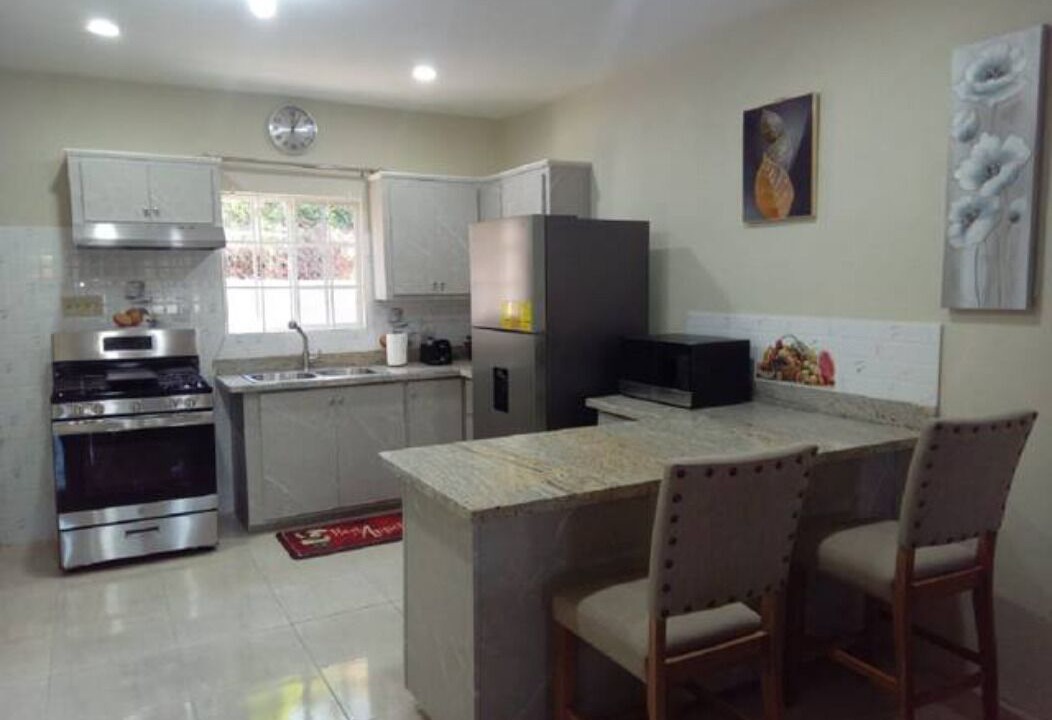 Photo of Kitchen in IronShore Estates