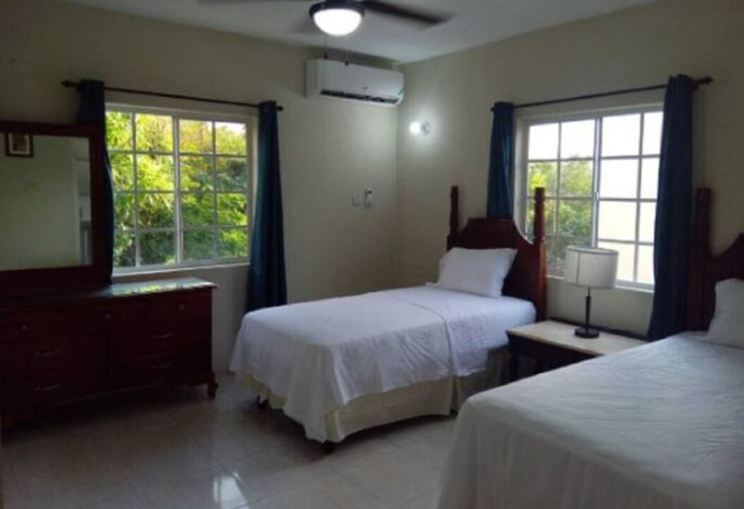 Photo of Bedroom in IronShore Estates