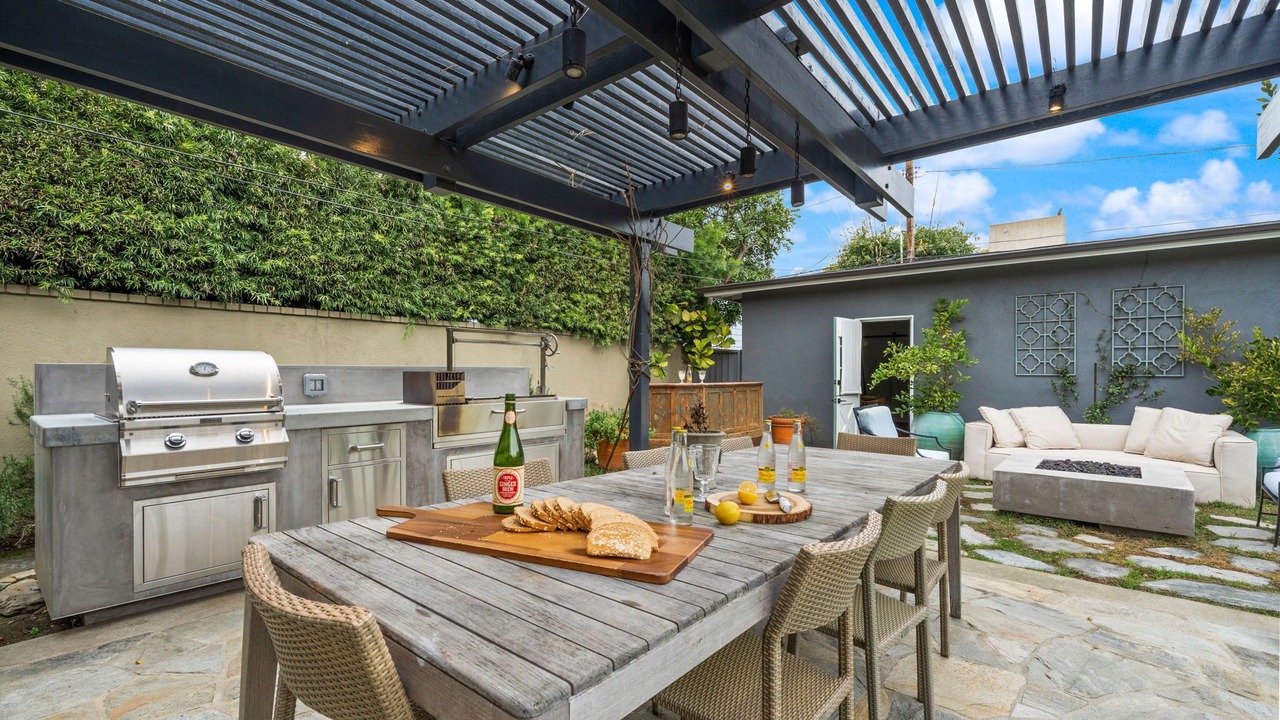 Photo of Outdoor in Mar Vista