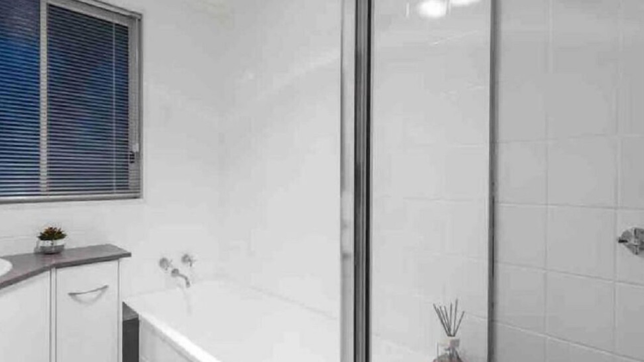 Photo of Bathroom in Hughes