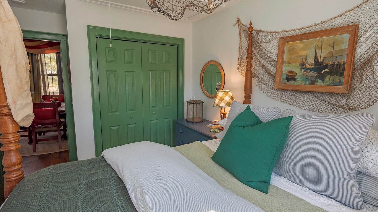 Photo of Bedroom in Stonington