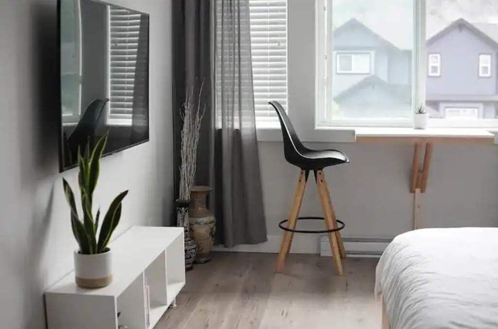 Photo of Bedroom in Squamish