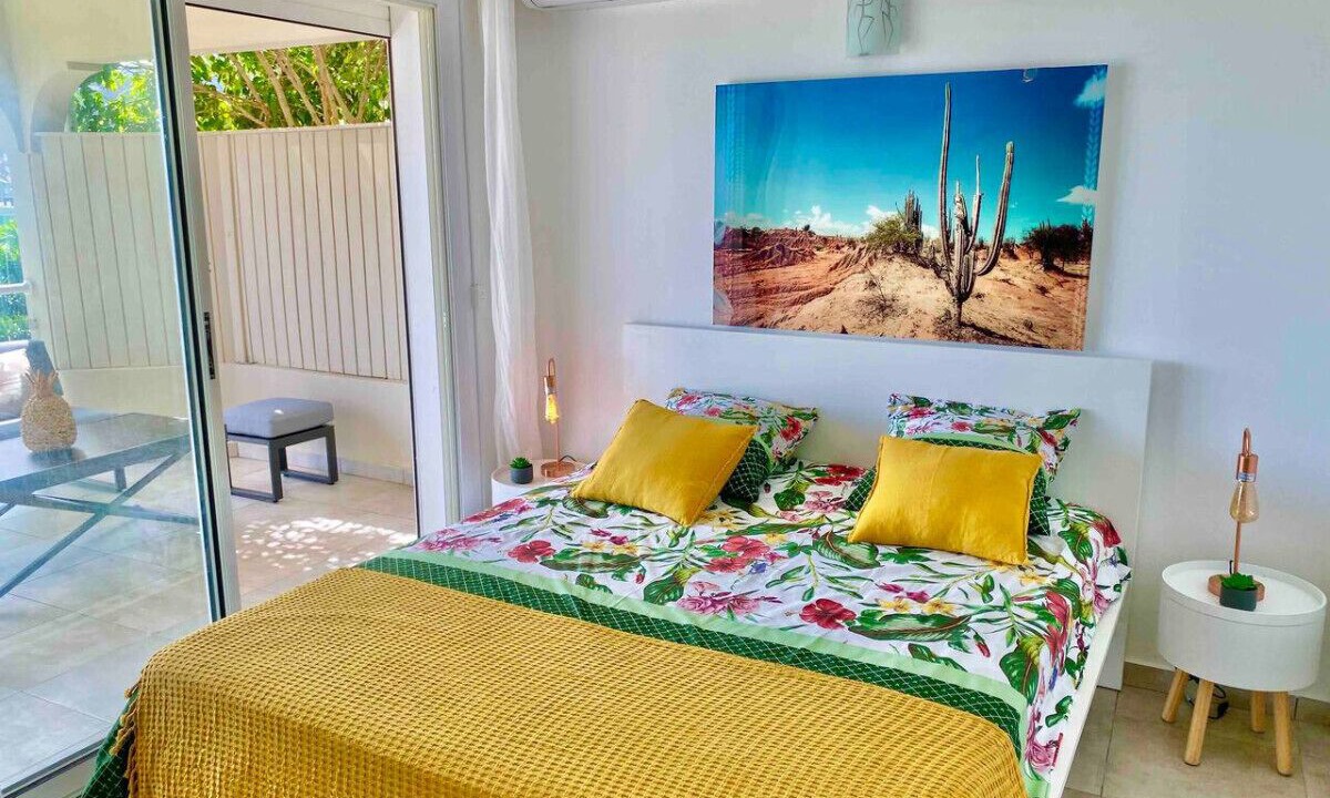 Photo of Bedroom in Oyster Pond