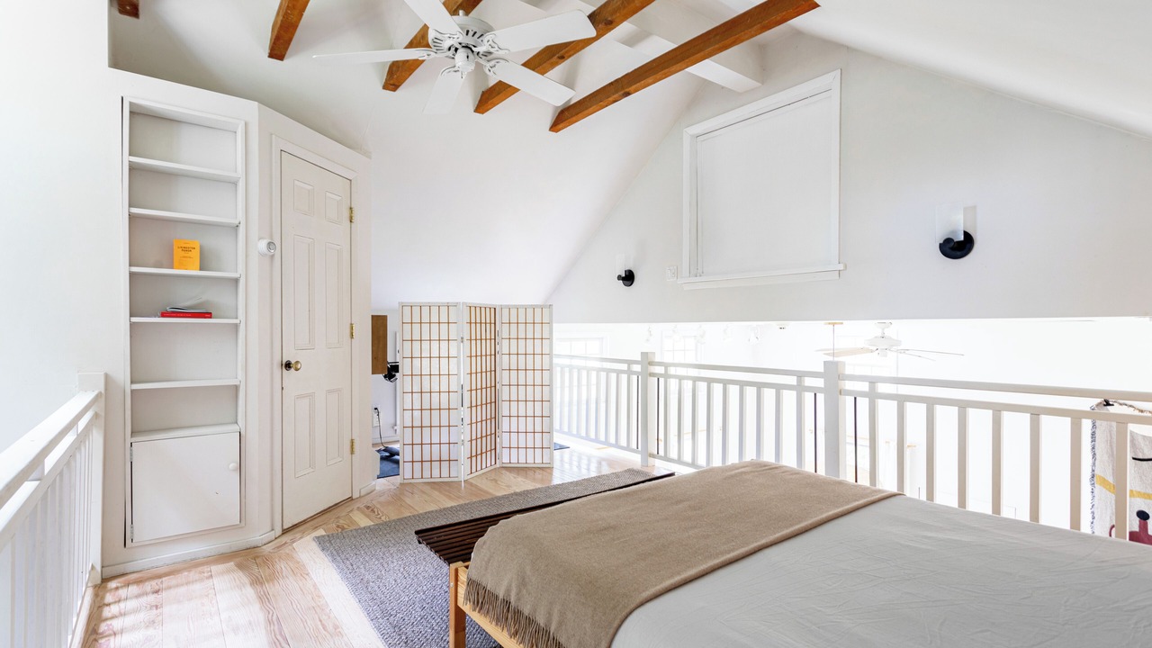 Photo of Bedroom in North Branch