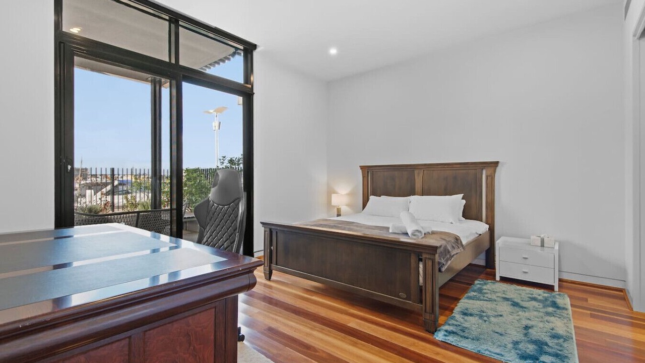 Photo of Bedroom in Docklands