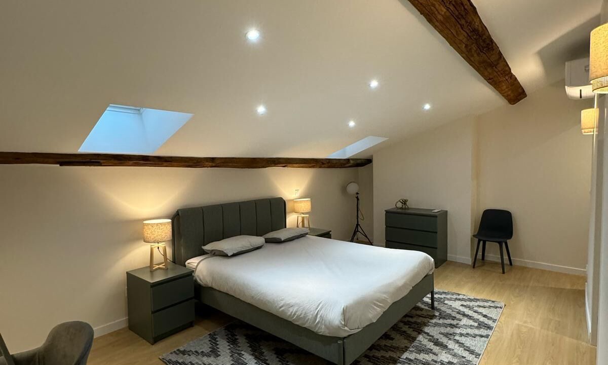 Photo of Bedroom in Carnot - Gailleton