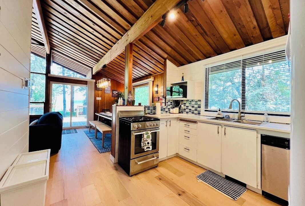 Photo of Kitchen in Victoria Road