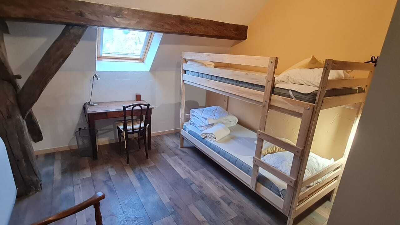 Photo of Bedroom in Verrens-Arvey