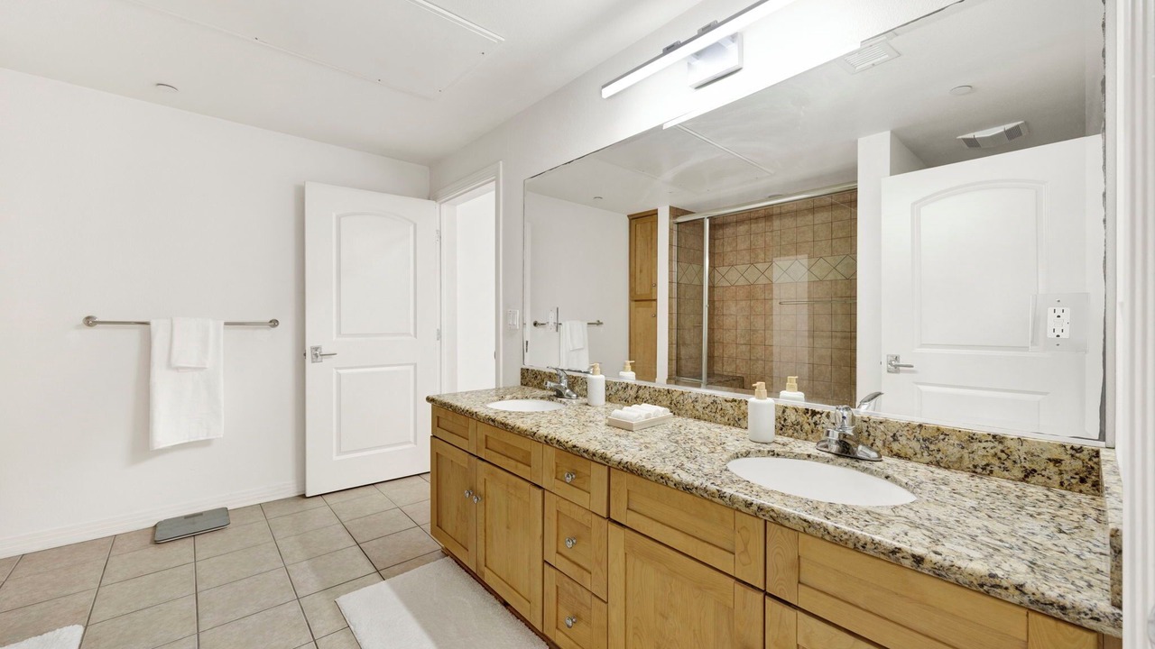 Photo of Bathroom in Wilshire