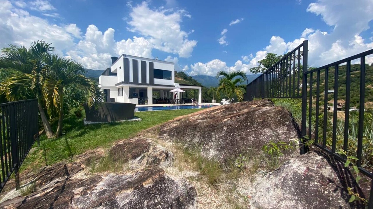 Photo of Outdoor in Sopetran