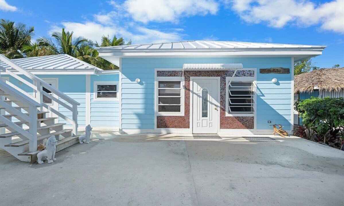 Photo of Outdoor in Bahama Palm Shores