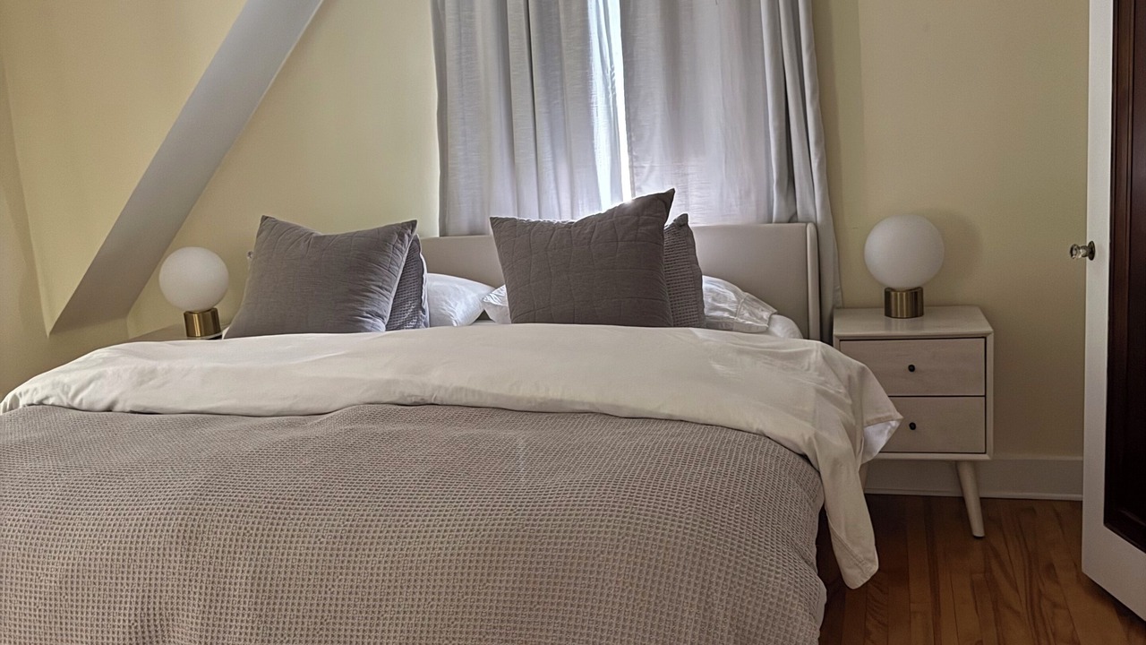 Photo of Bedroom in Fulton Heights