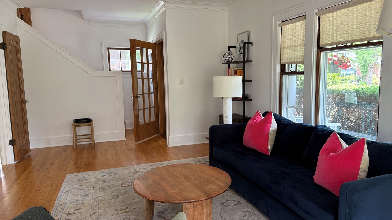 Photo of Livingroom in Fulton Heights