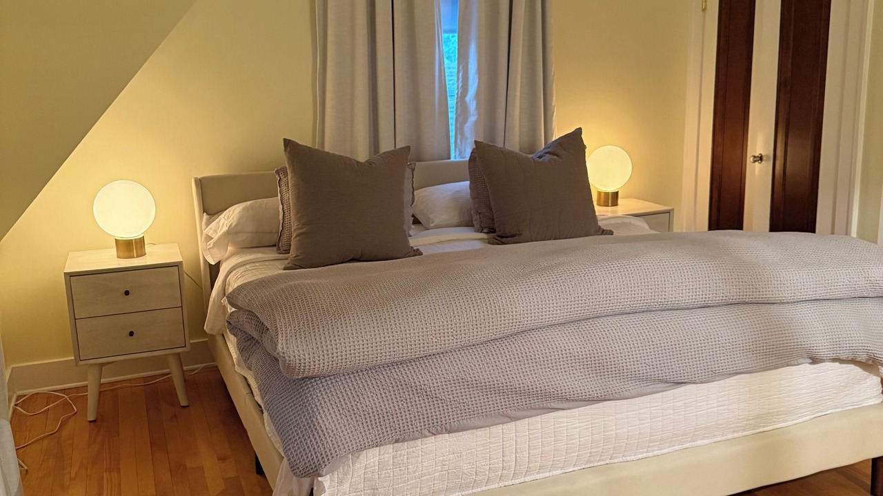 Photo of Bedroom in Fulton Heights