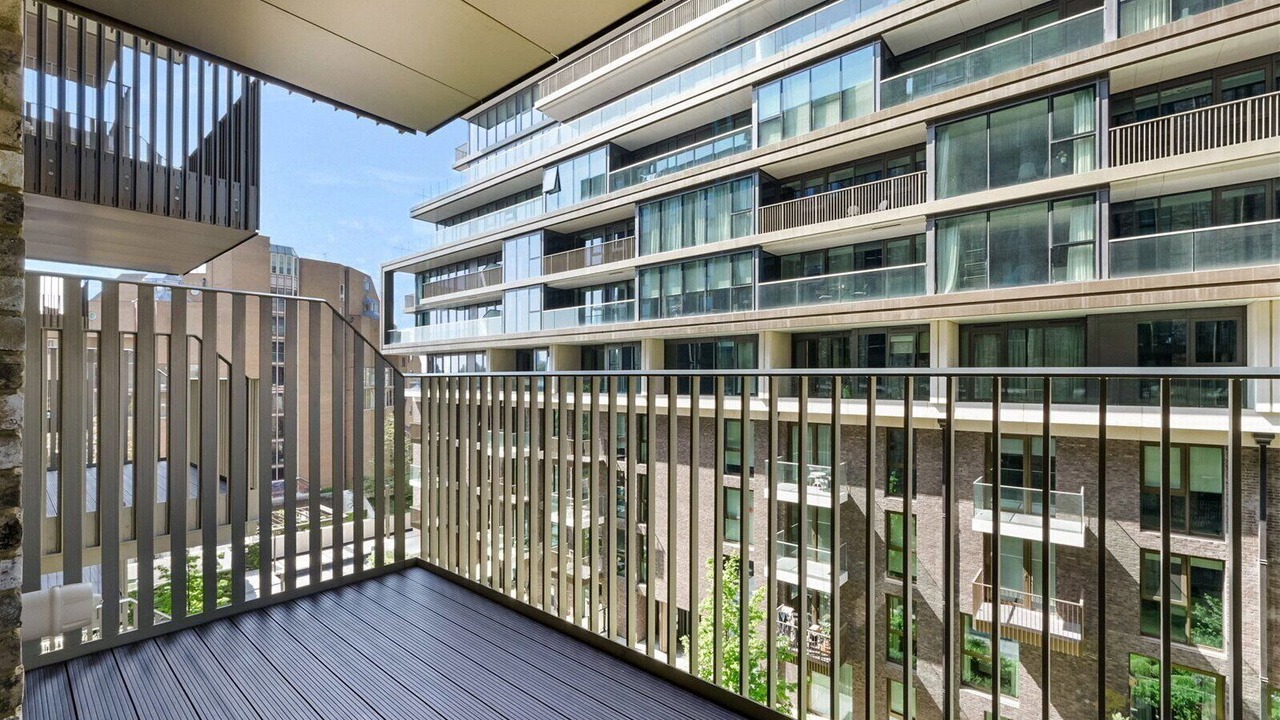 Photo of Outdoor in Tower Hill