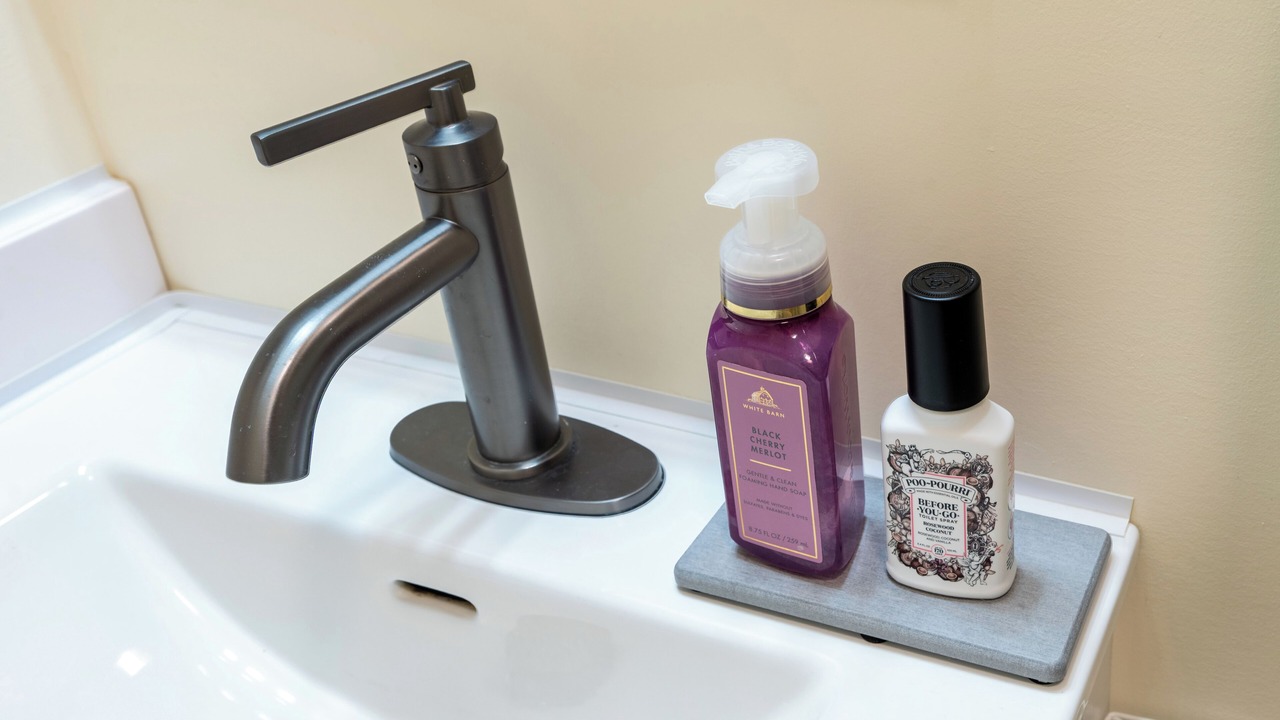 Photo of Bathroom in Irving Park