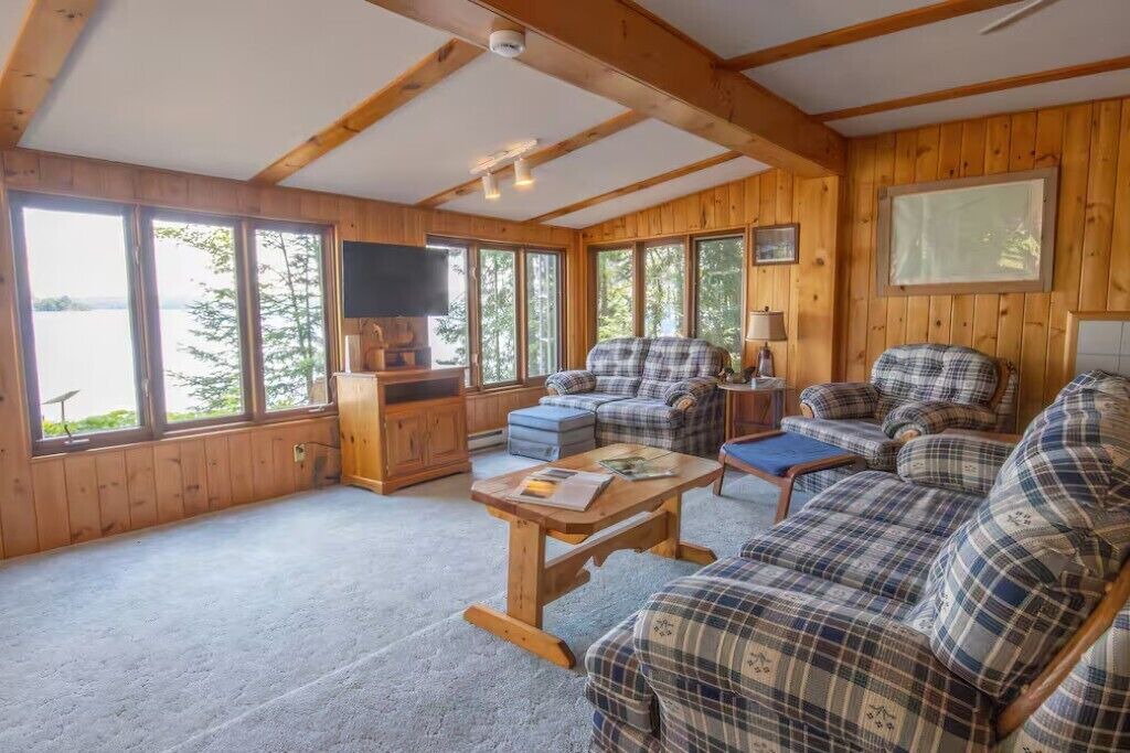 Photo of Livingroom in Madawaska Valley